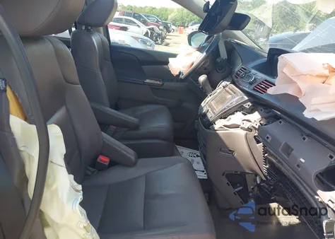 2015 Honda Odyssey Touring/Touring Elite из США, поврежденный, VIN 5FNRL5H96FB065413